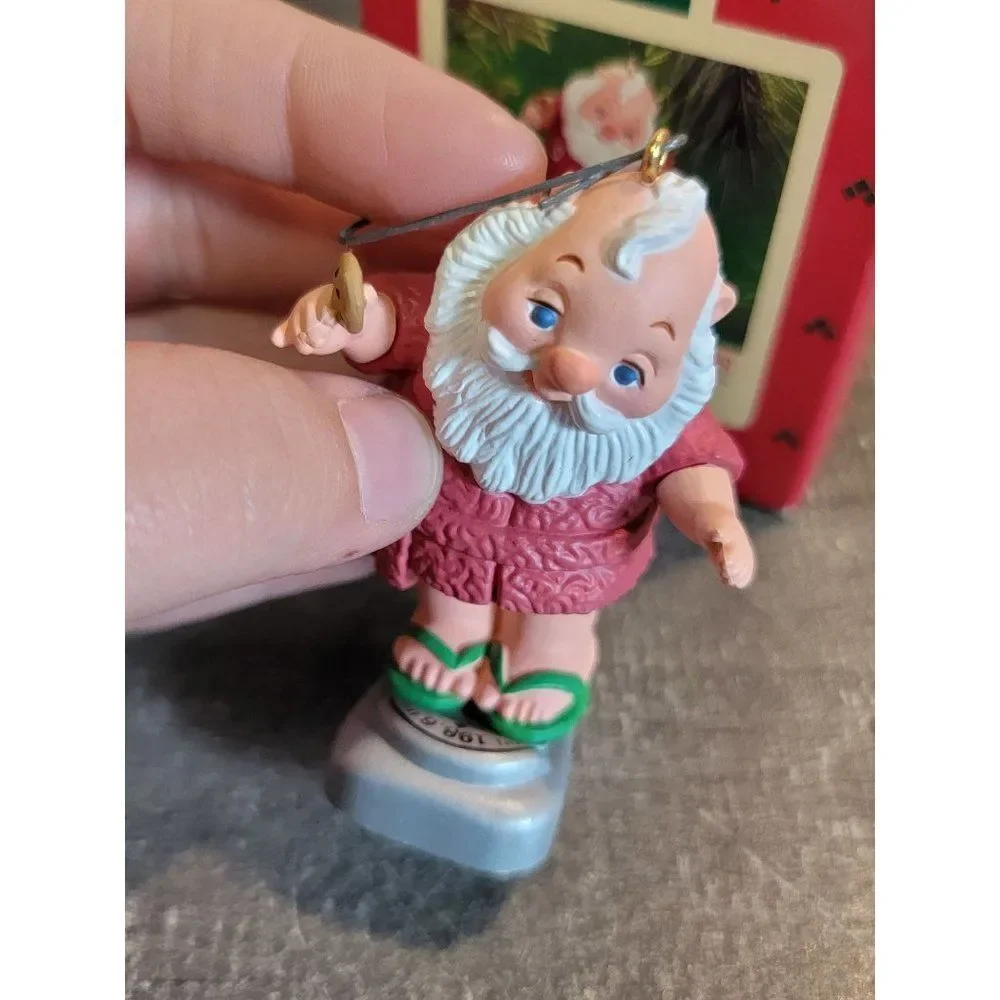 Hallmark tipping‎ the scales 1986 ornament Xmas Decor Santa